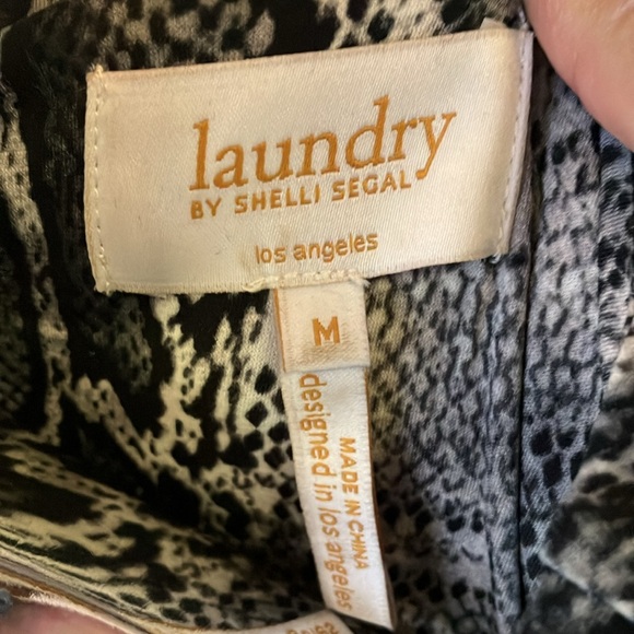 Faux snake print dress - Picture 4 of 6